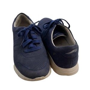 Dansko Alissa Woman’s Size 37 Navy Leather Upper Fashion Sneakers